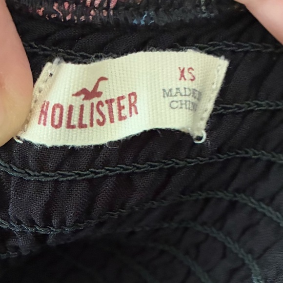 🆕Hollister Black Floral Halter Dress SX🆕 - Picture 9 of 13